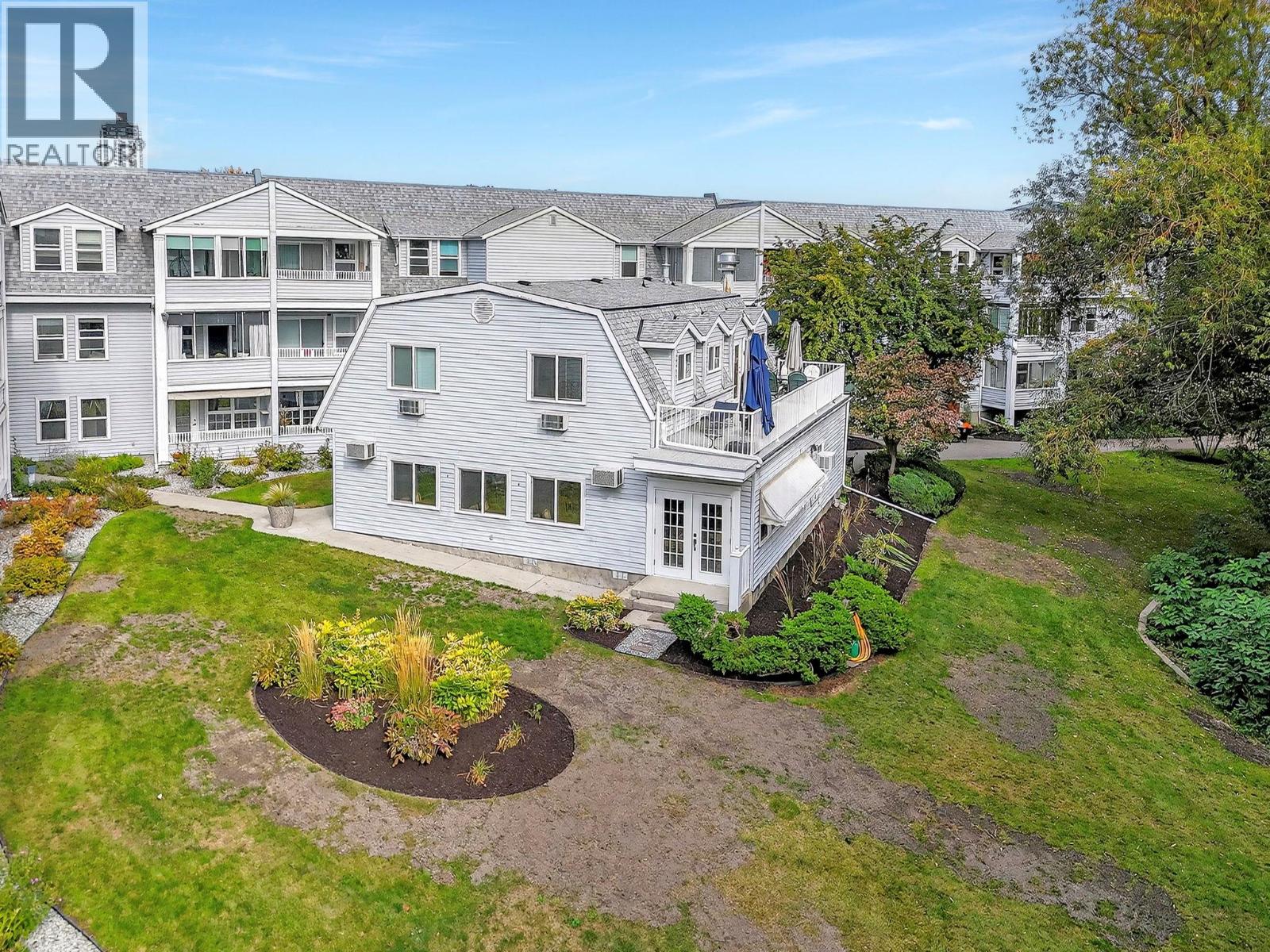 575 Sutherland Avenue Unit# 207