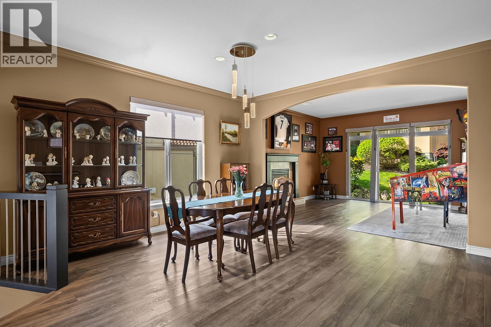 2302 Country Club Drive