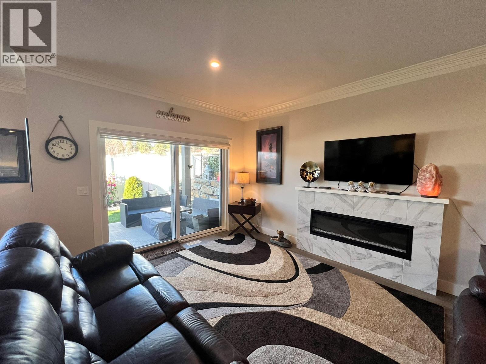 3369 Hawks Crescent