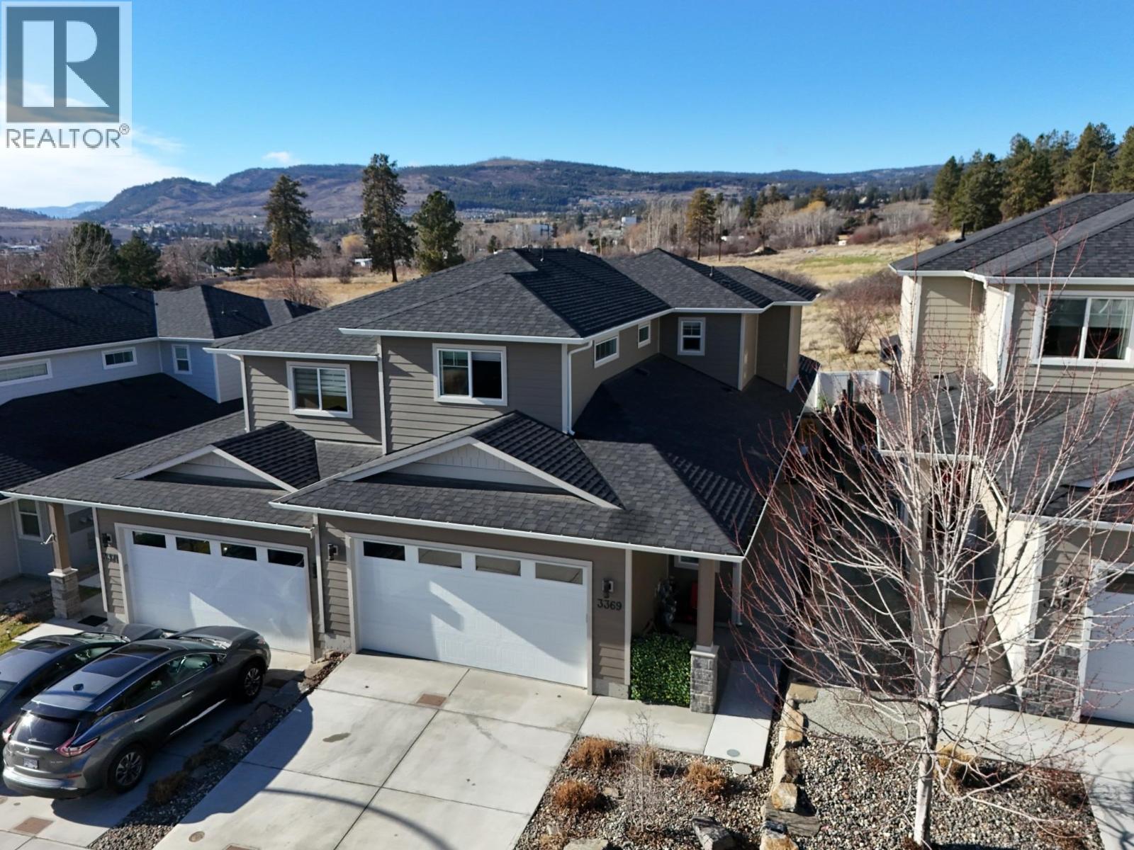 3369 Hawks Crescent