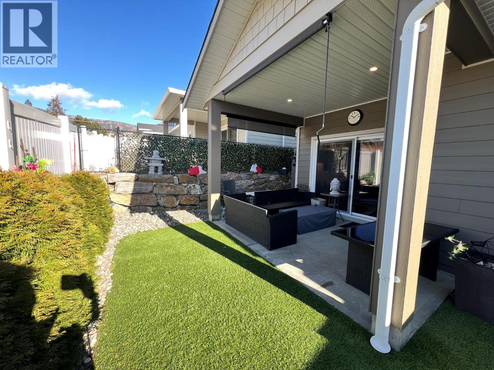 3369 Hawks Crescent