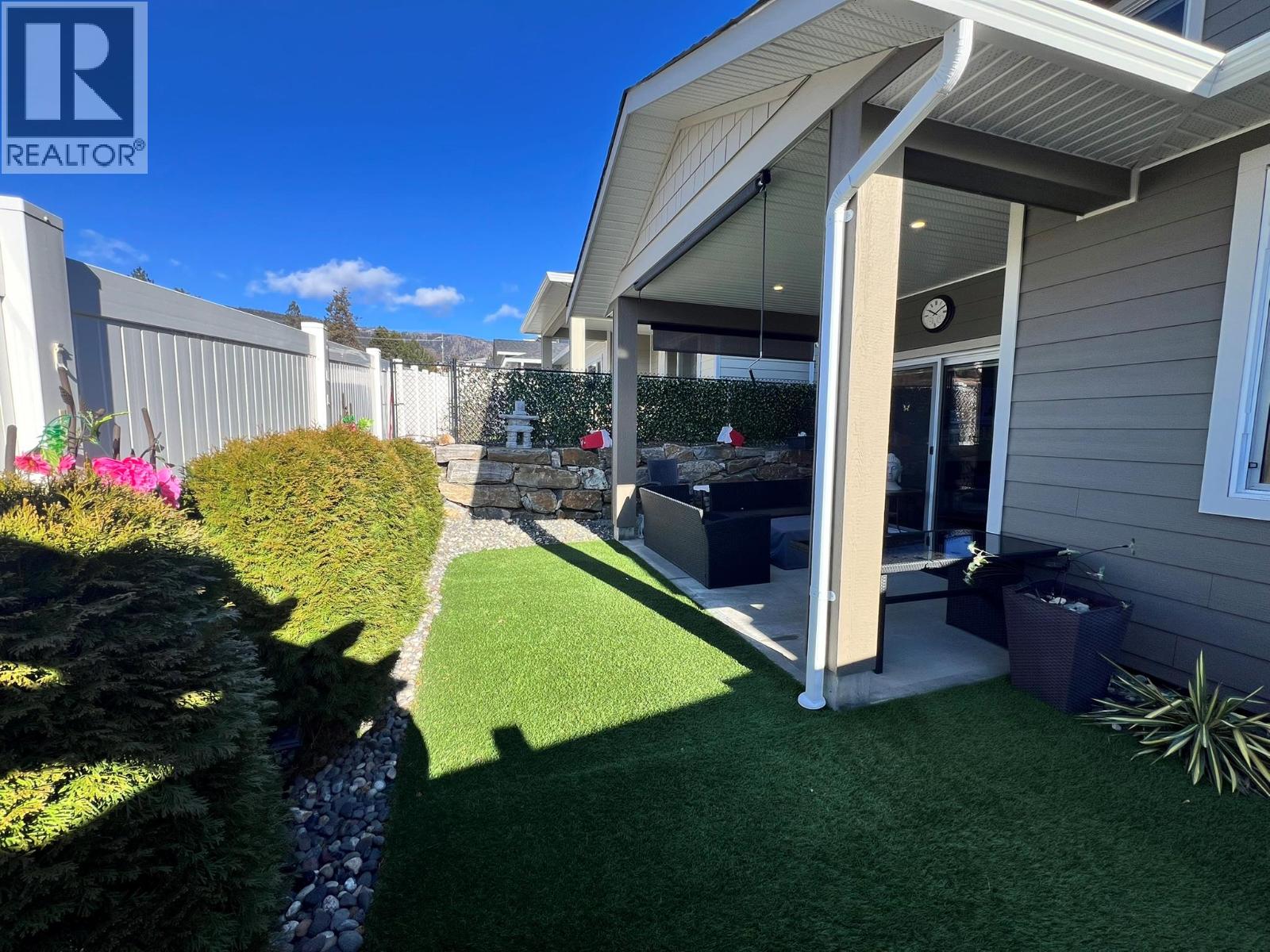 3369 Hawks Crescent