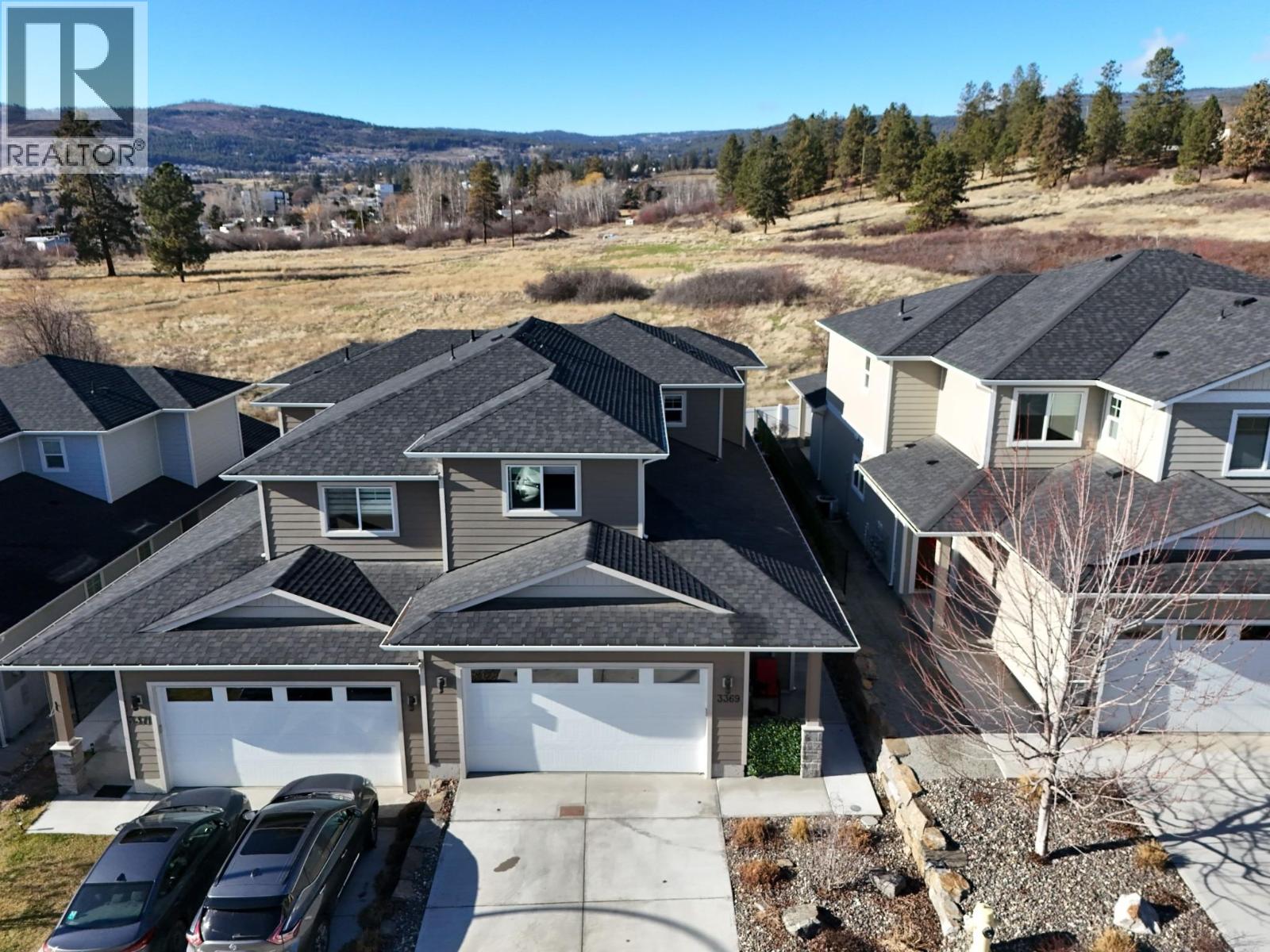 3369 Hawks Crescent