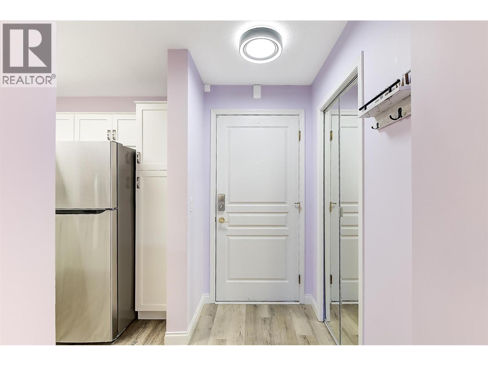 3890 Brown Road Unit# 215