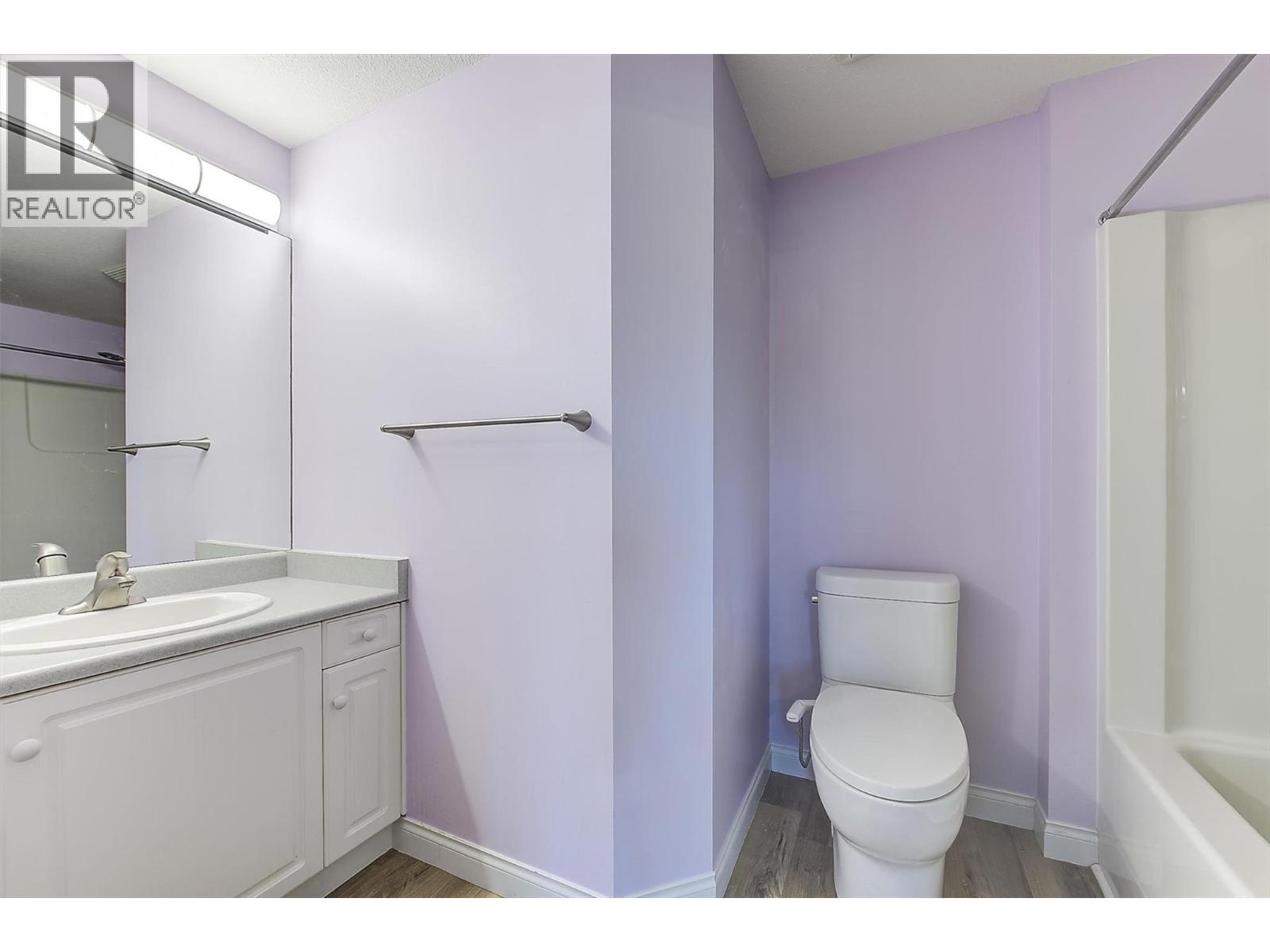 3890 Brown Road Unit# 215