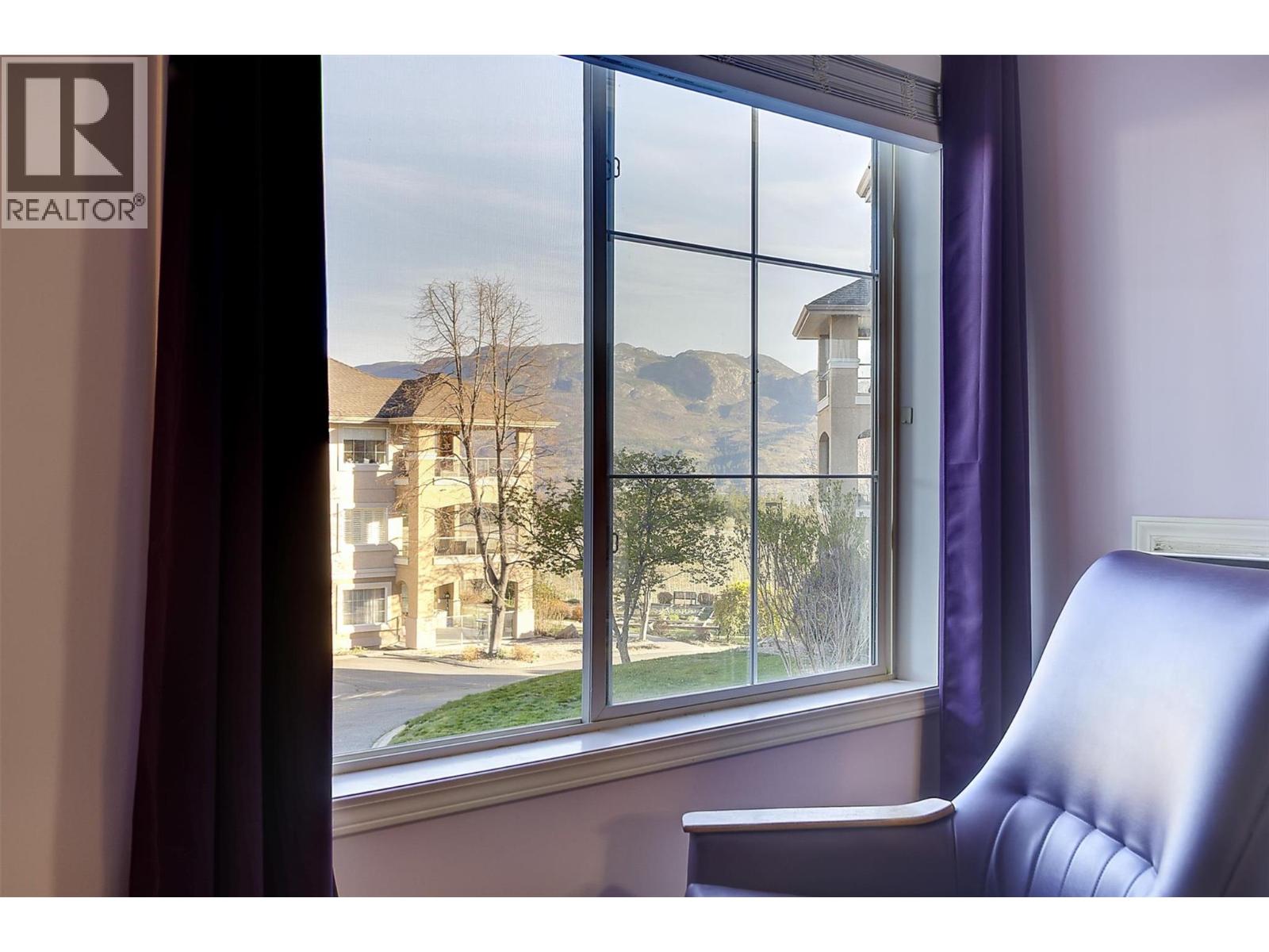 3890 Brown Road Unit# 215