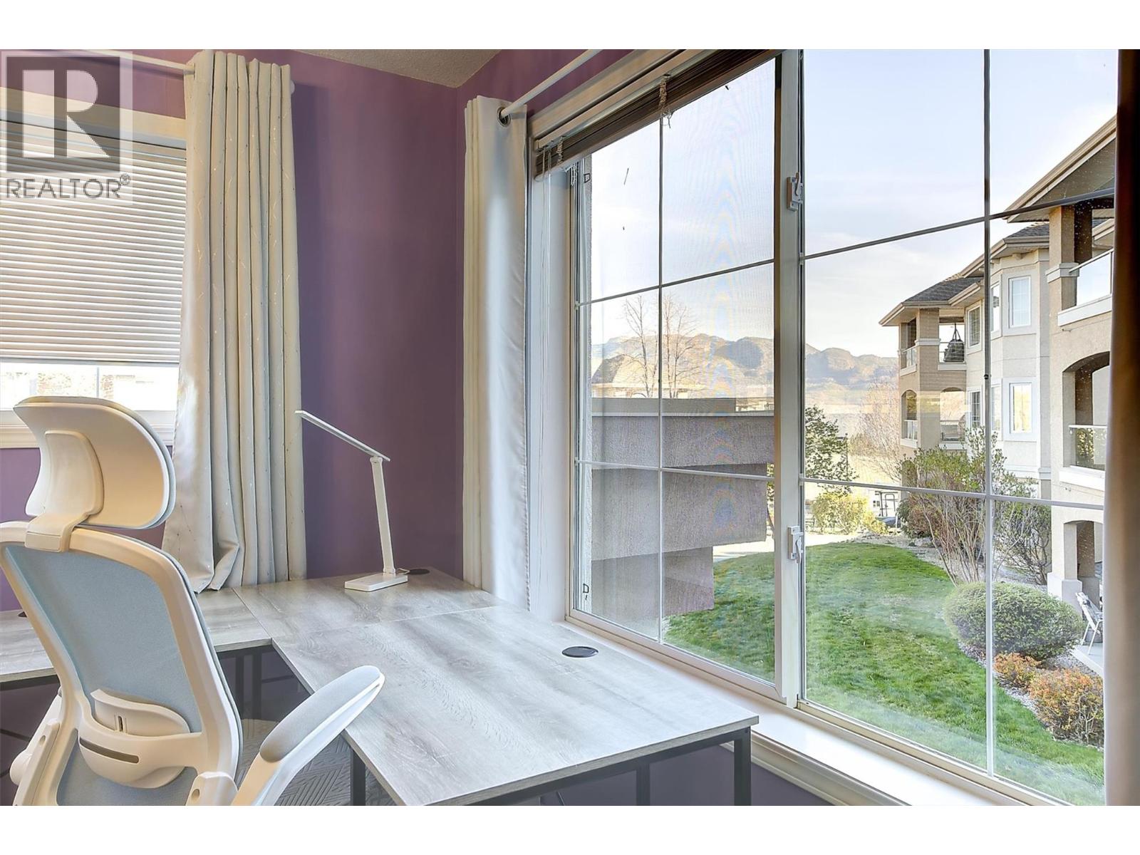3890 Brown Road Unit# 215