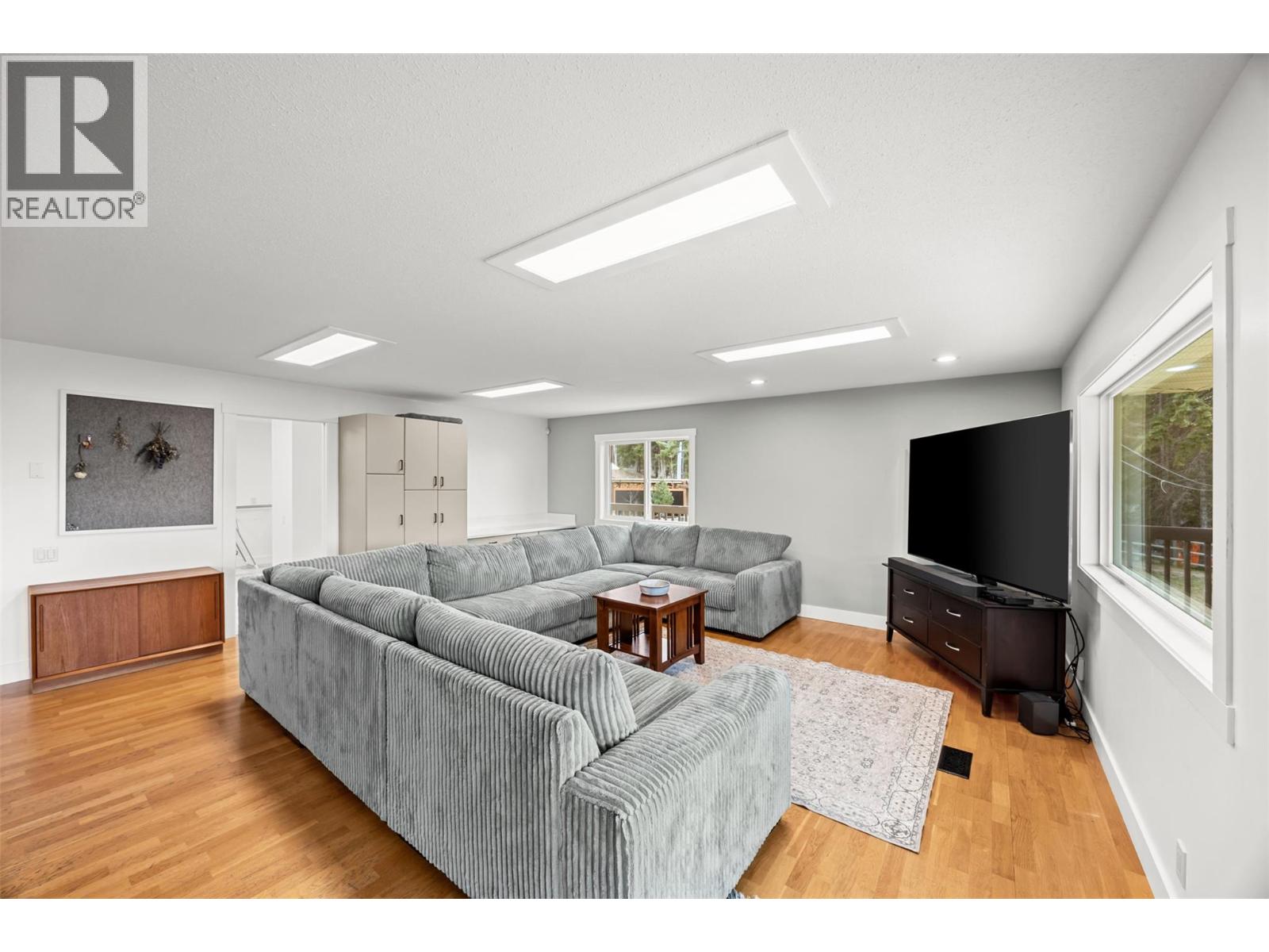 1618 Huckleberry Road