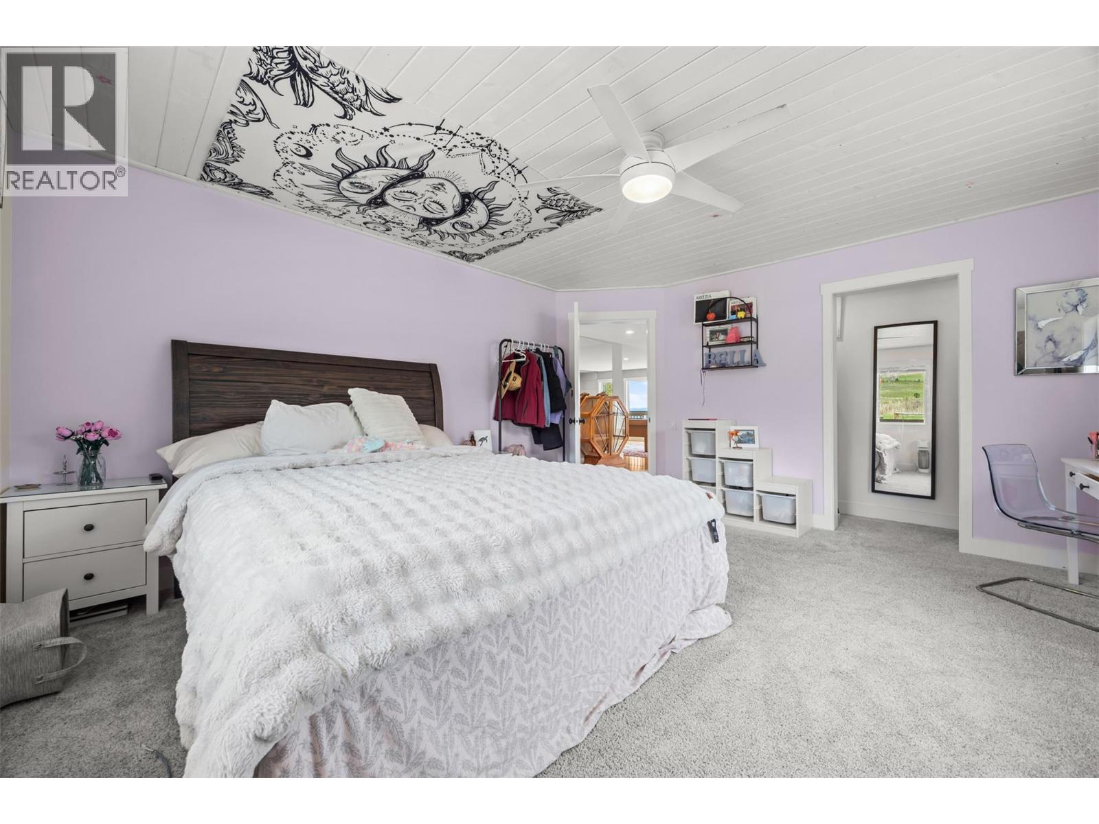 1618 Huckleberry Road