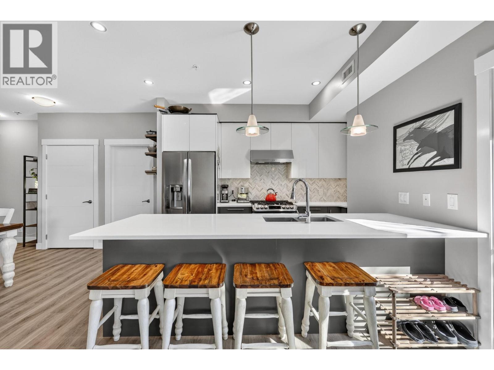 1883 Water Street Unit# 108