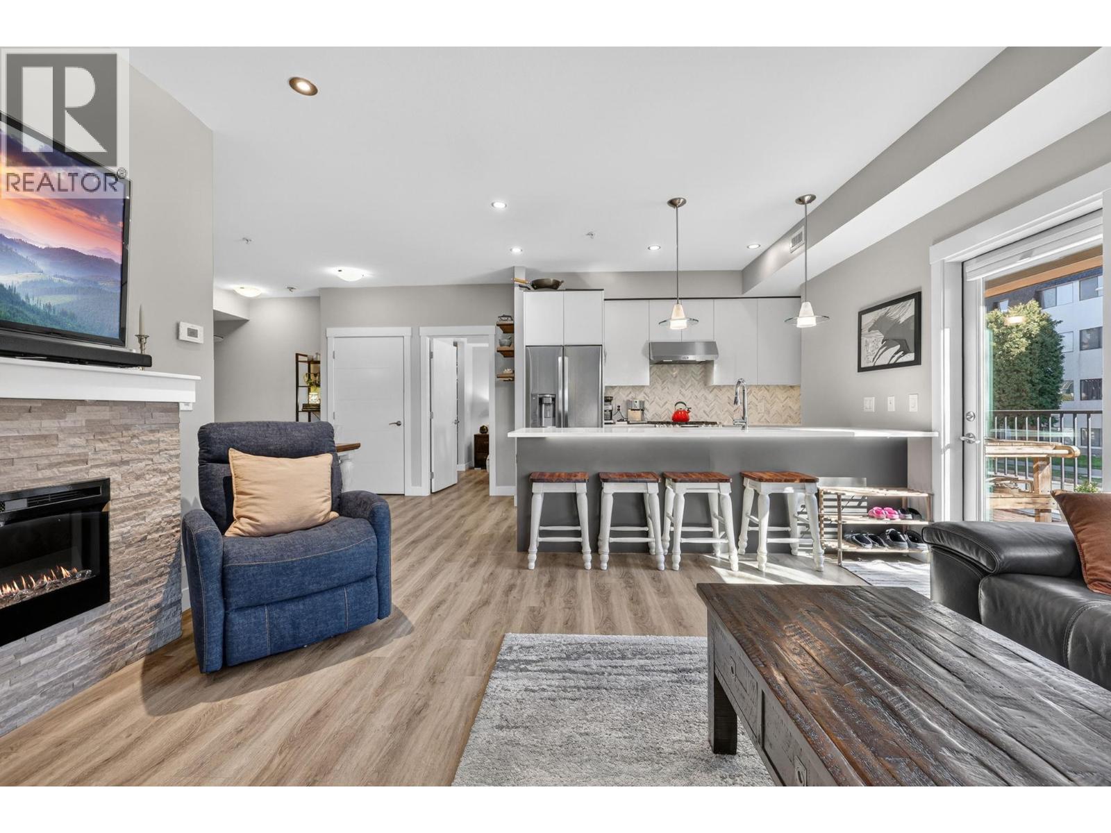 1883 Water Street Unit# 108
