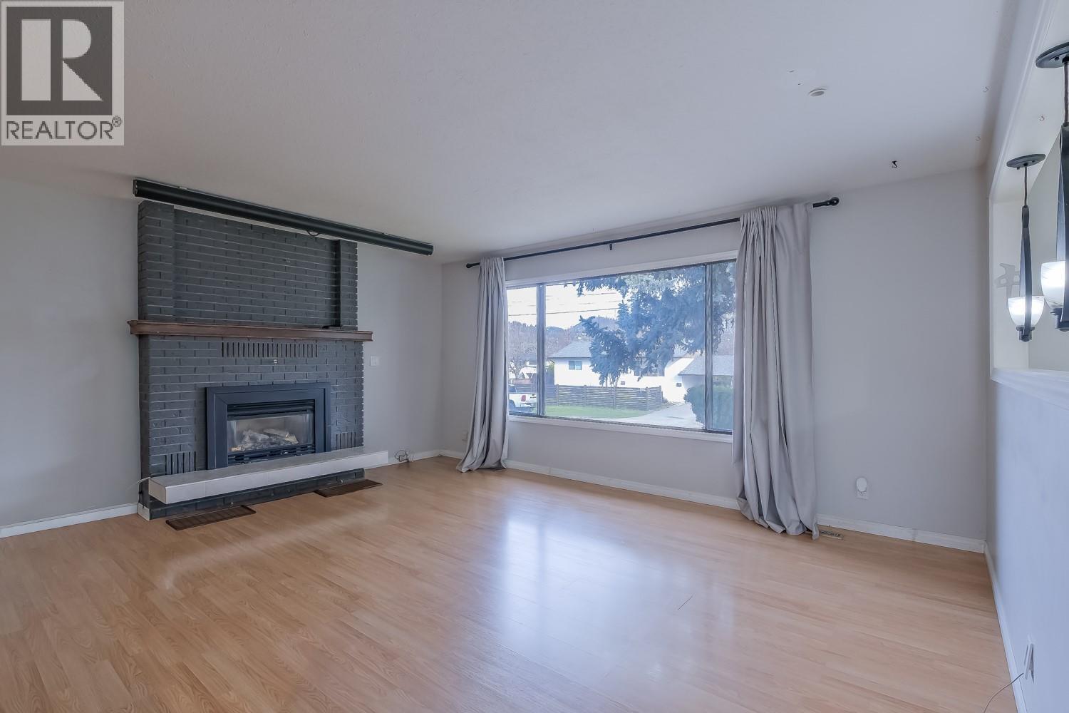1185 Graham Road