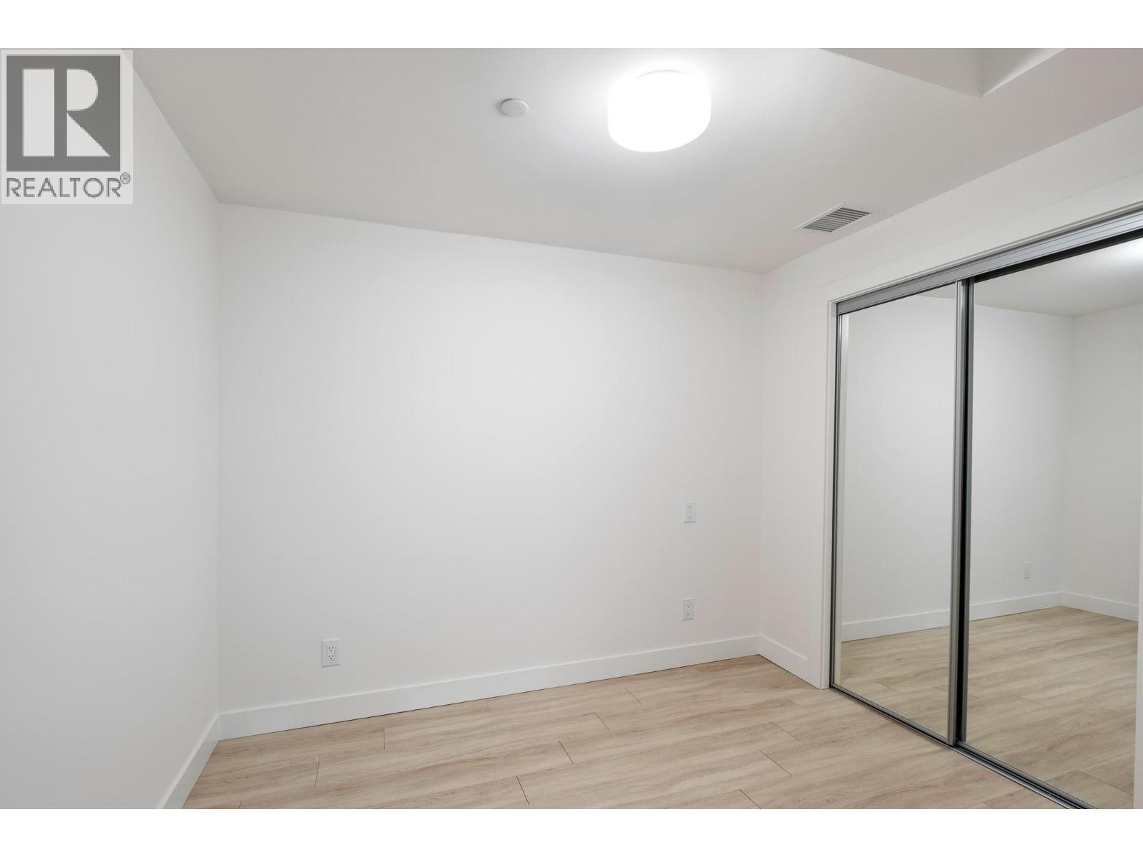 3699 Capozzi Road Unit# 401