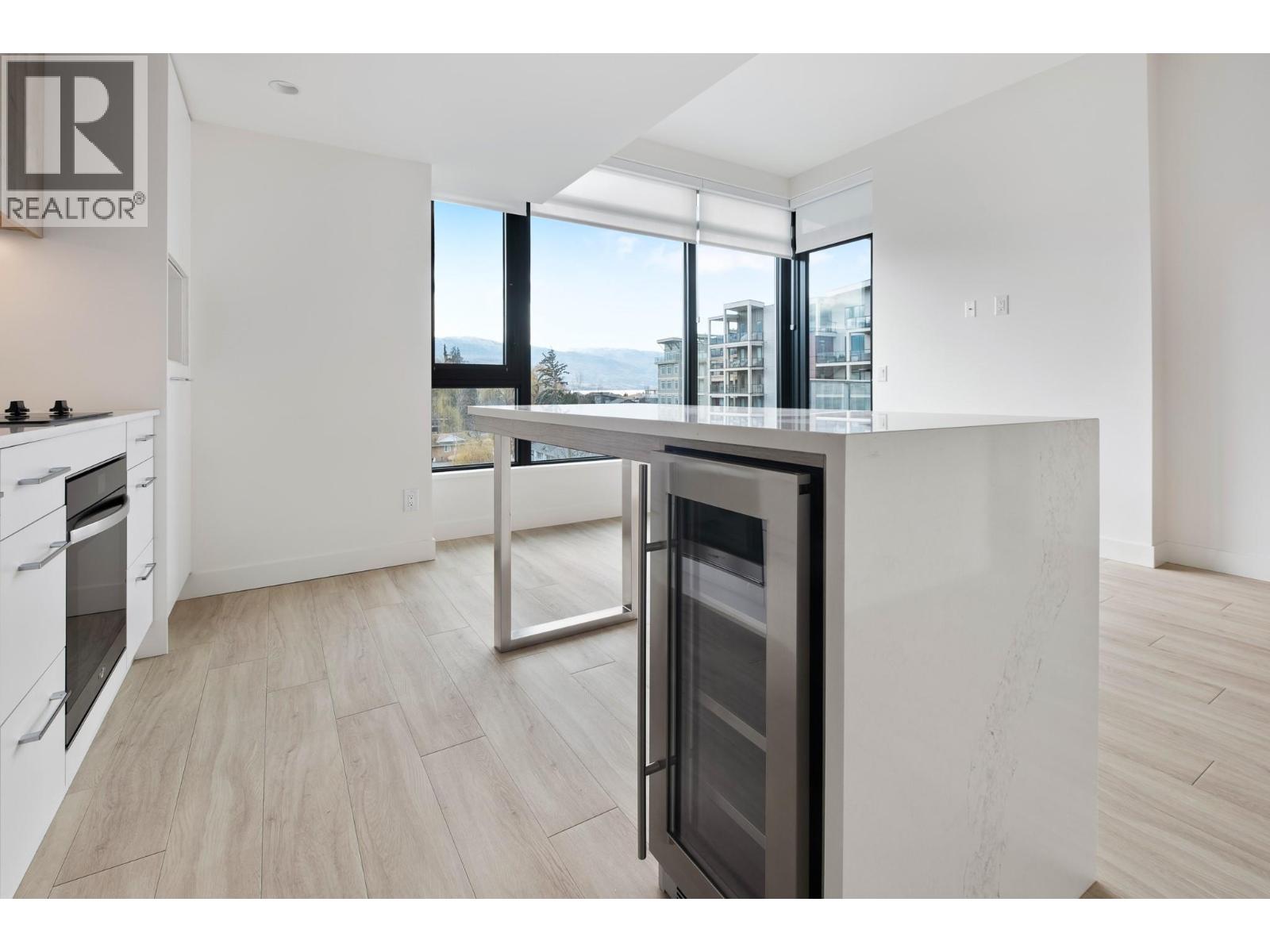 3699 Capozzi Road Unit# 401