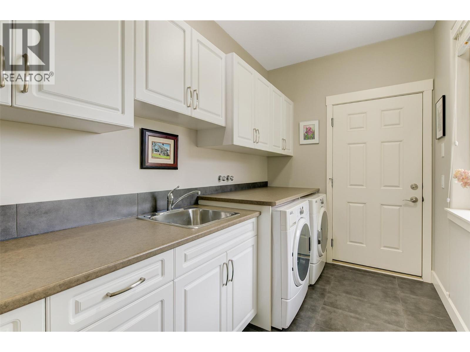 4035 Gellatly Road Unit# 158