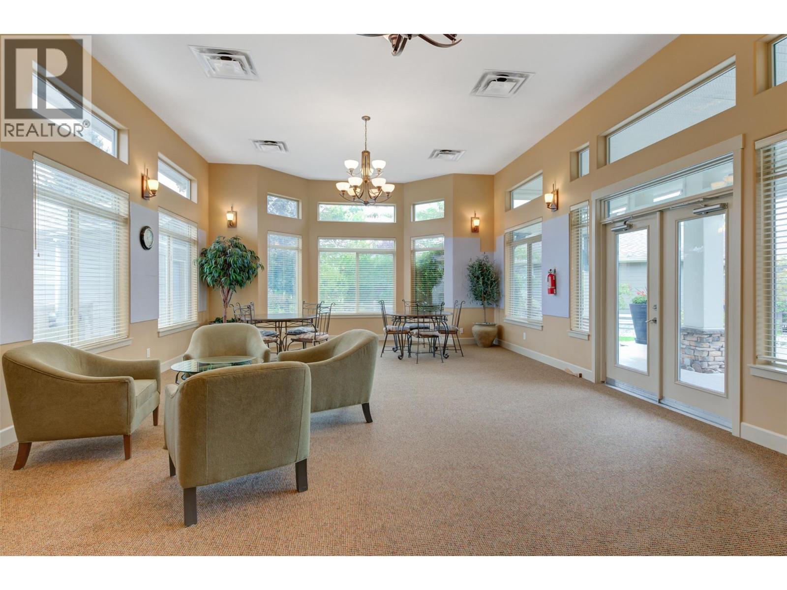 4035 Gellatly Road Unit# 158