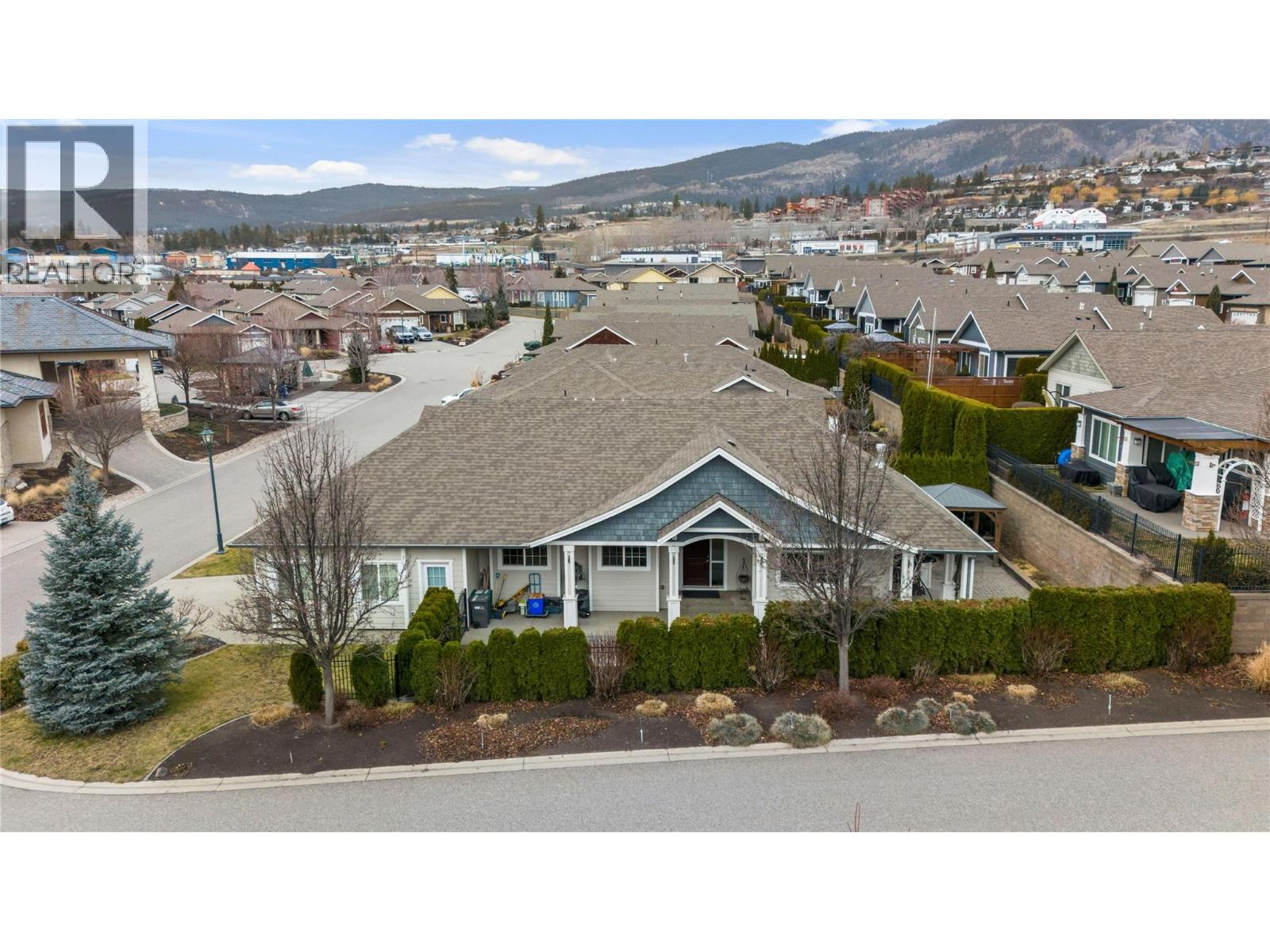 3414 Kingfisher Road