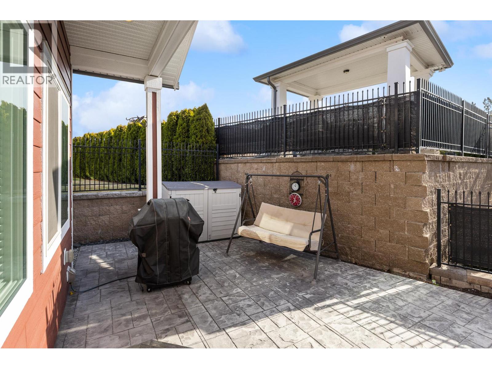 3399 Kingfisher Road