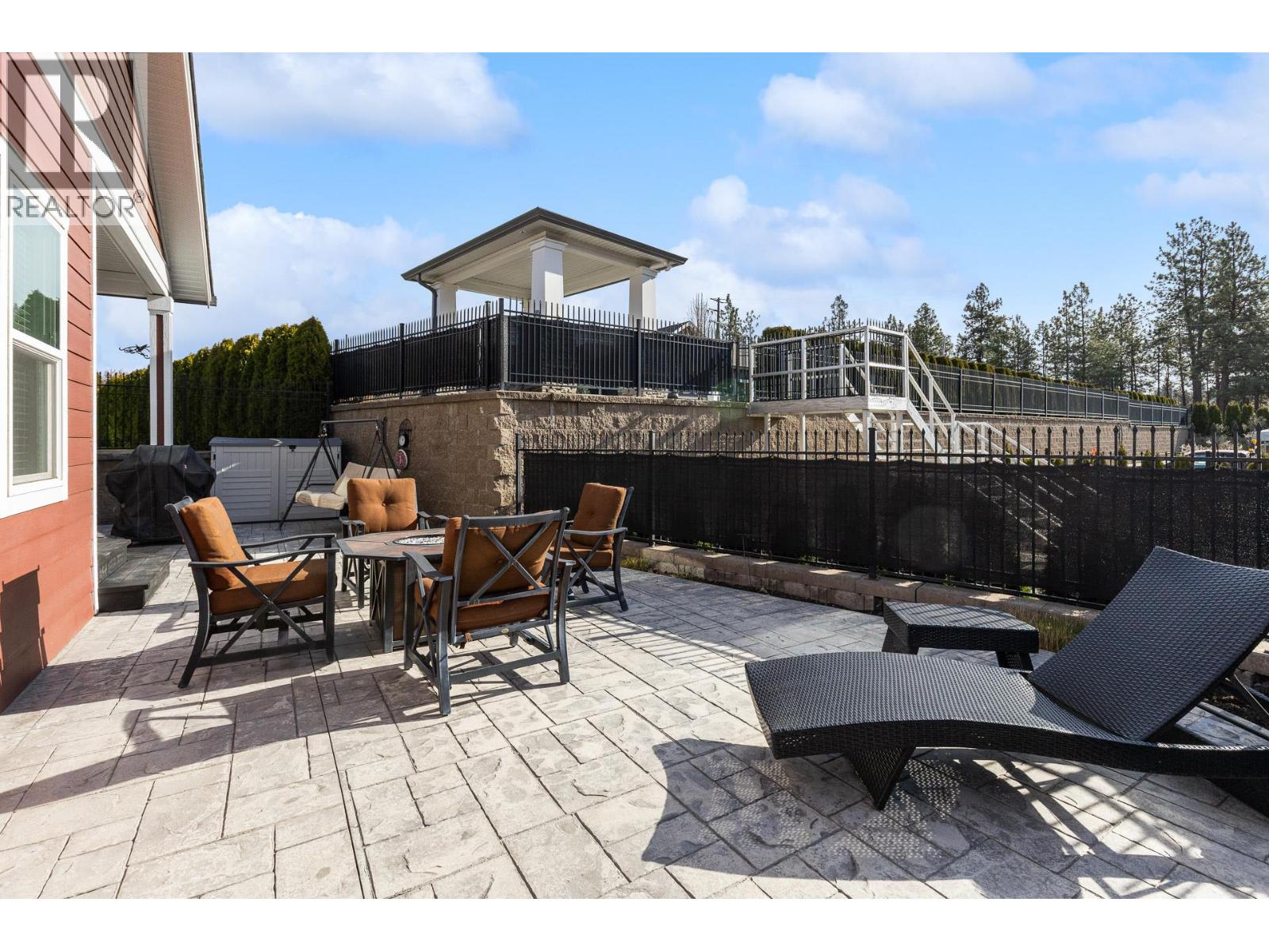 3399 Kingfisher Road