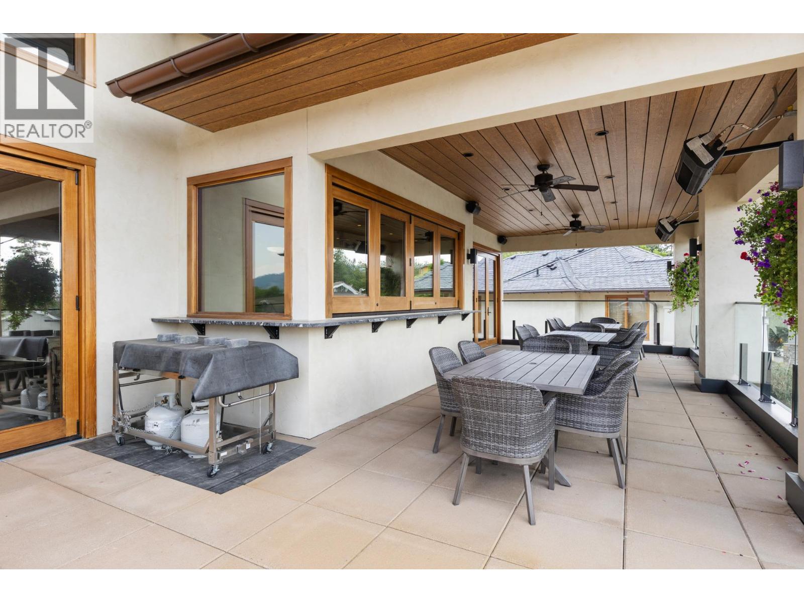 3399 Kingfisher Road