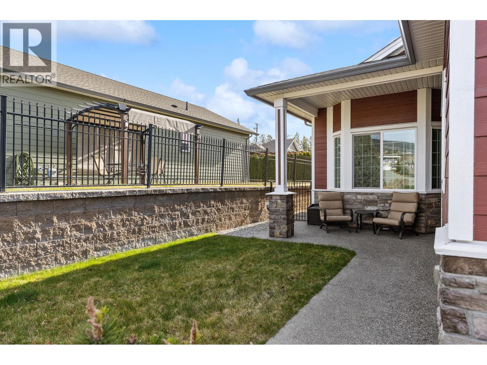 3399 Kingfisher Road