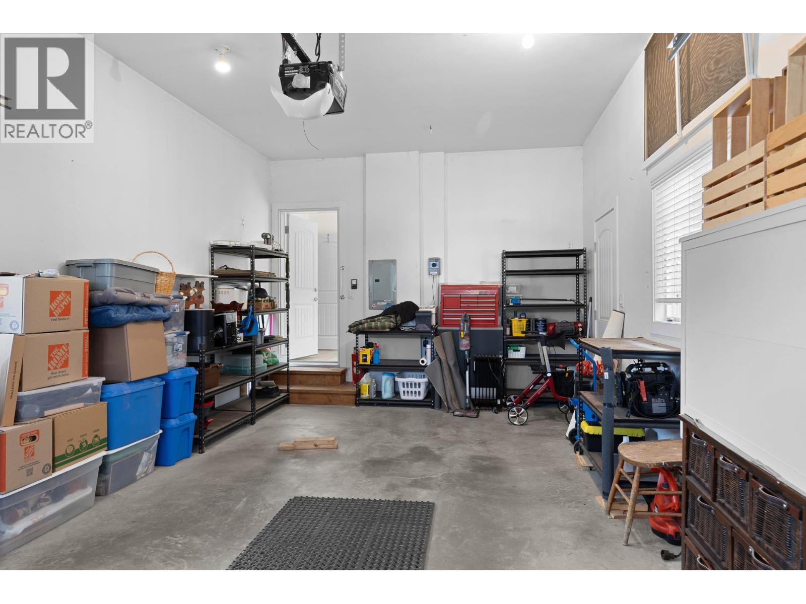 2092 Clover Drive