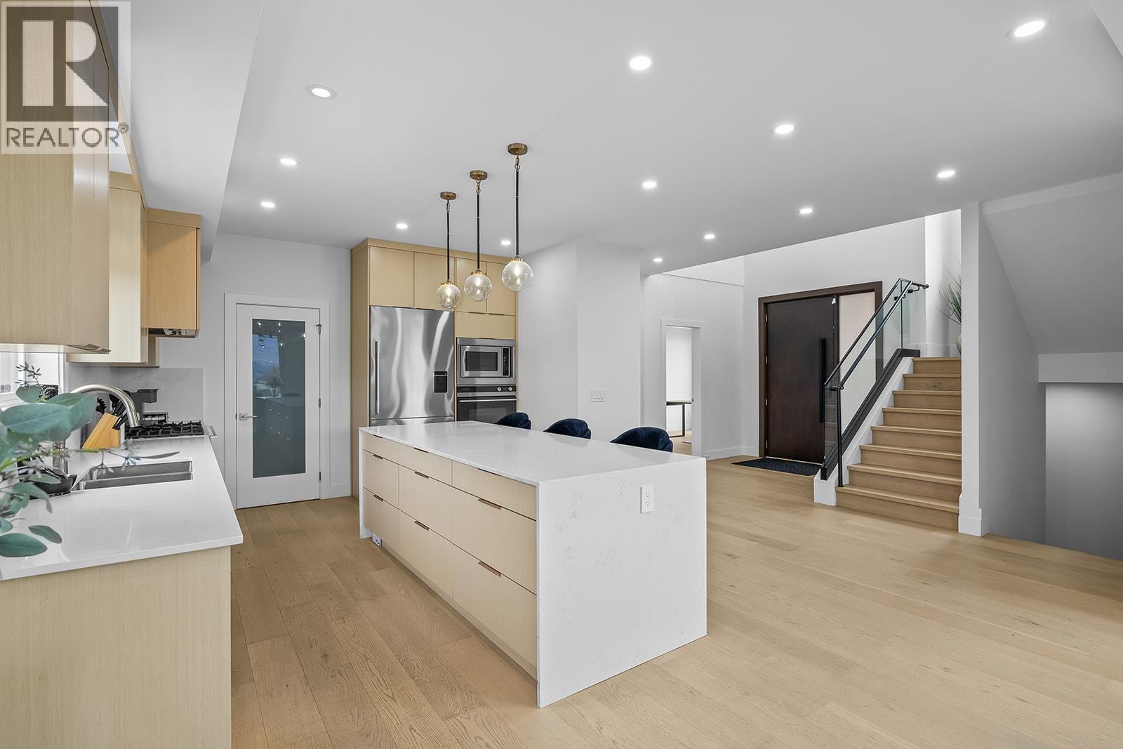 1047 Oak Barrel Place