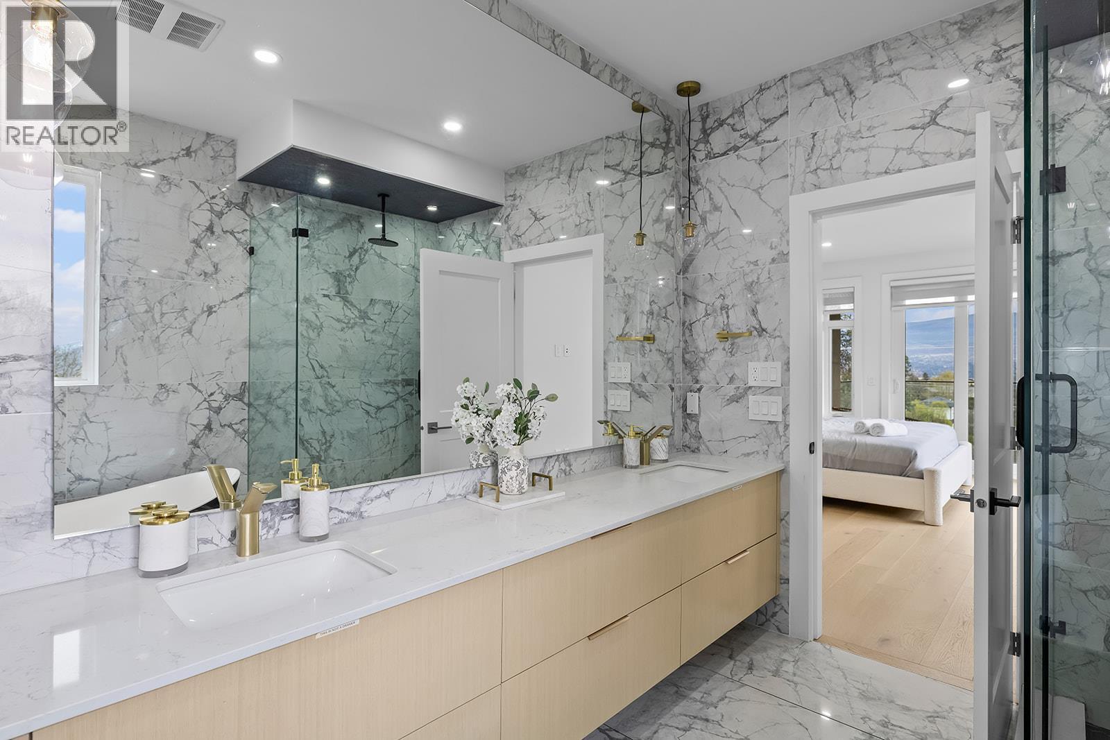 1047 Oak Barrel Place