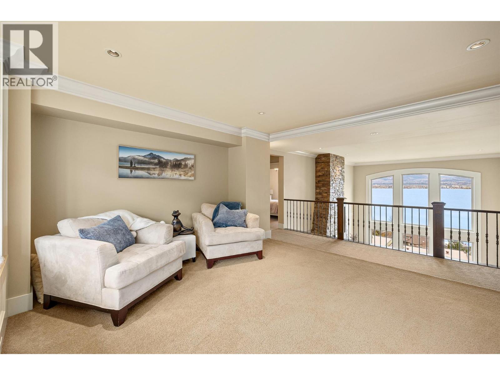 2583 Lucinde Road