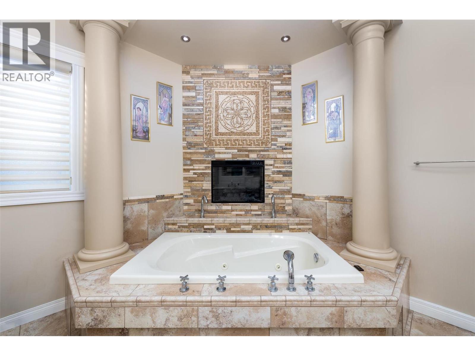 375 Trumpeter Court