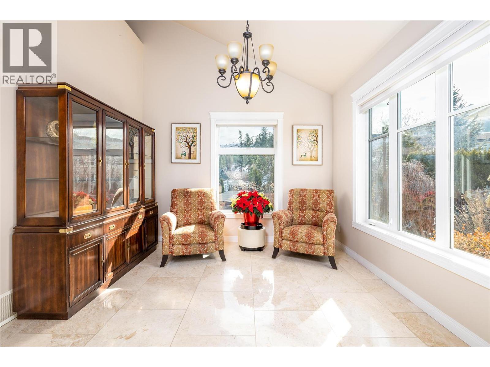 375 Trumpeter Court