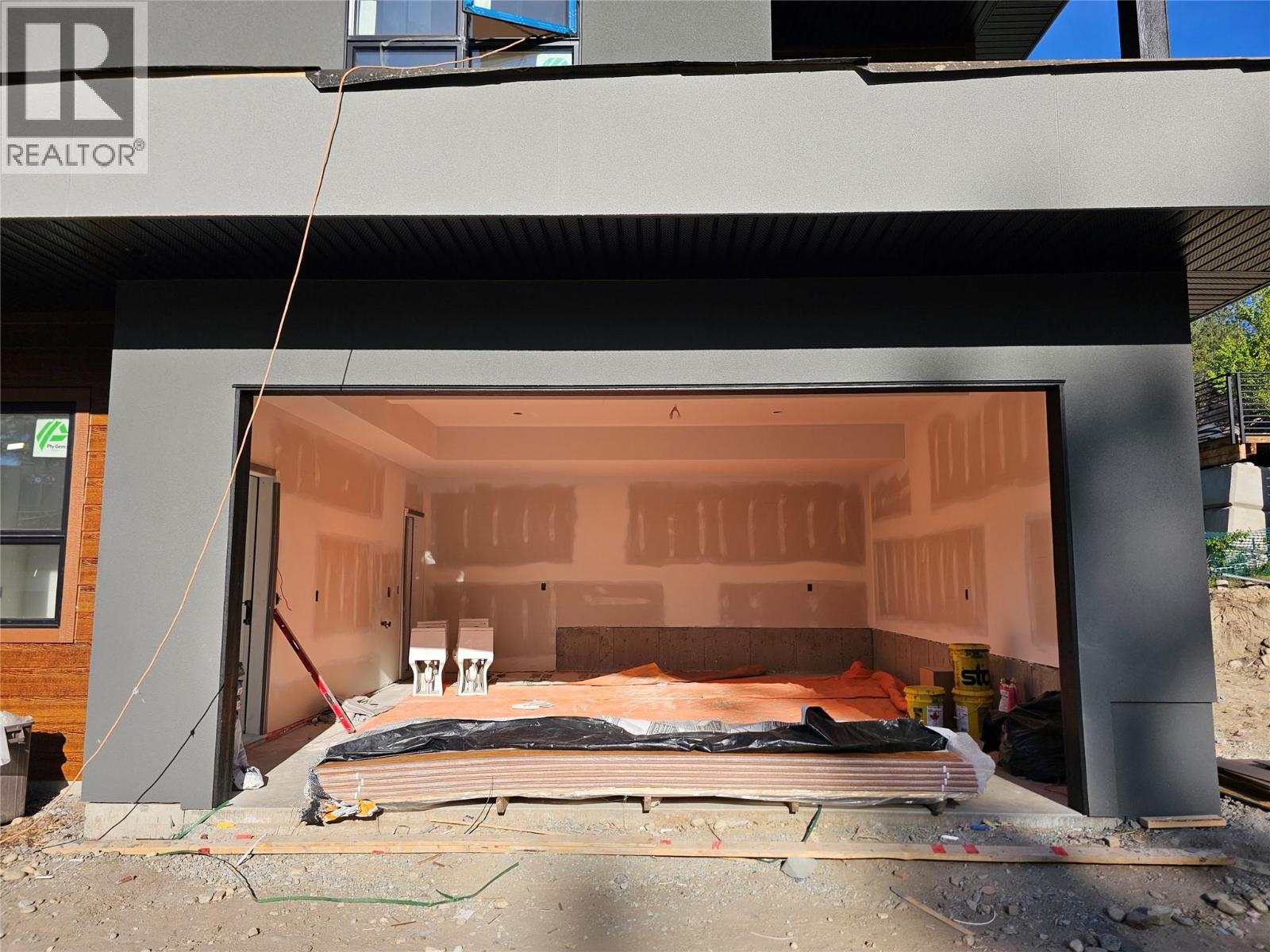 757 Barnaby Road Unit# 1