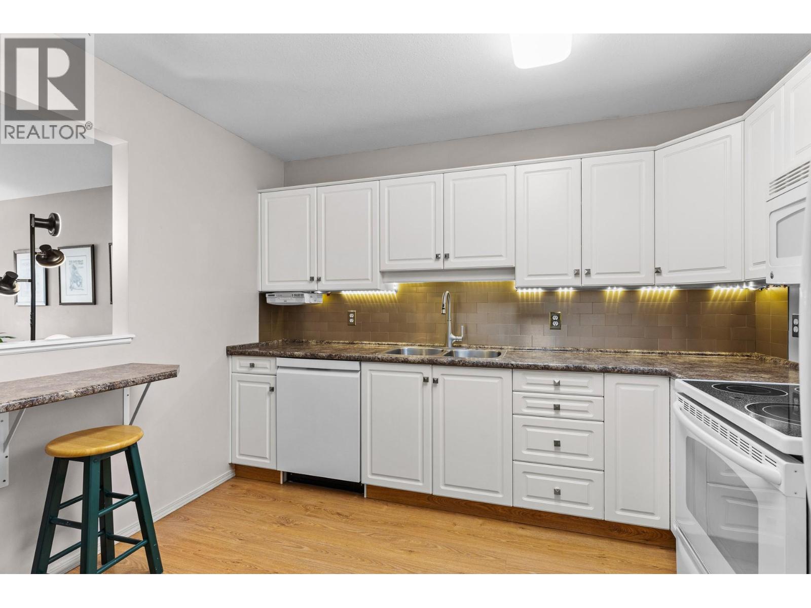 933 Harvey Avenue Unit# 303