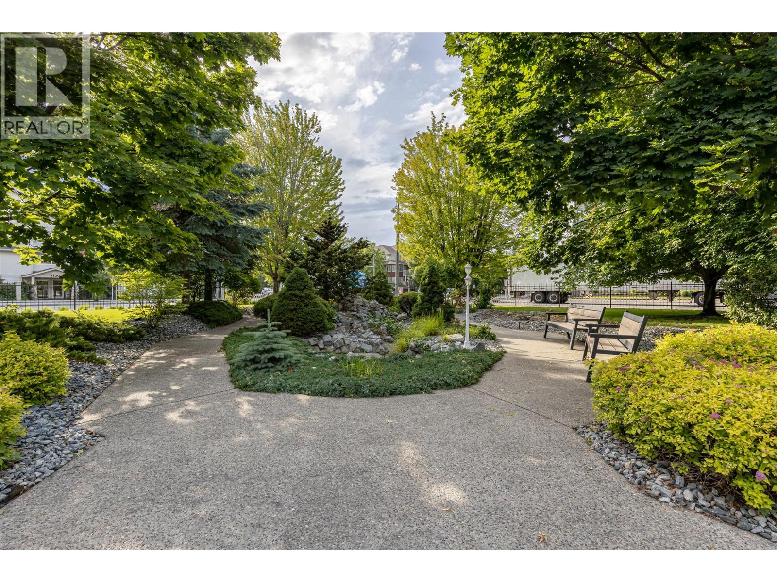 933 Harvey Avenue Unit# 303