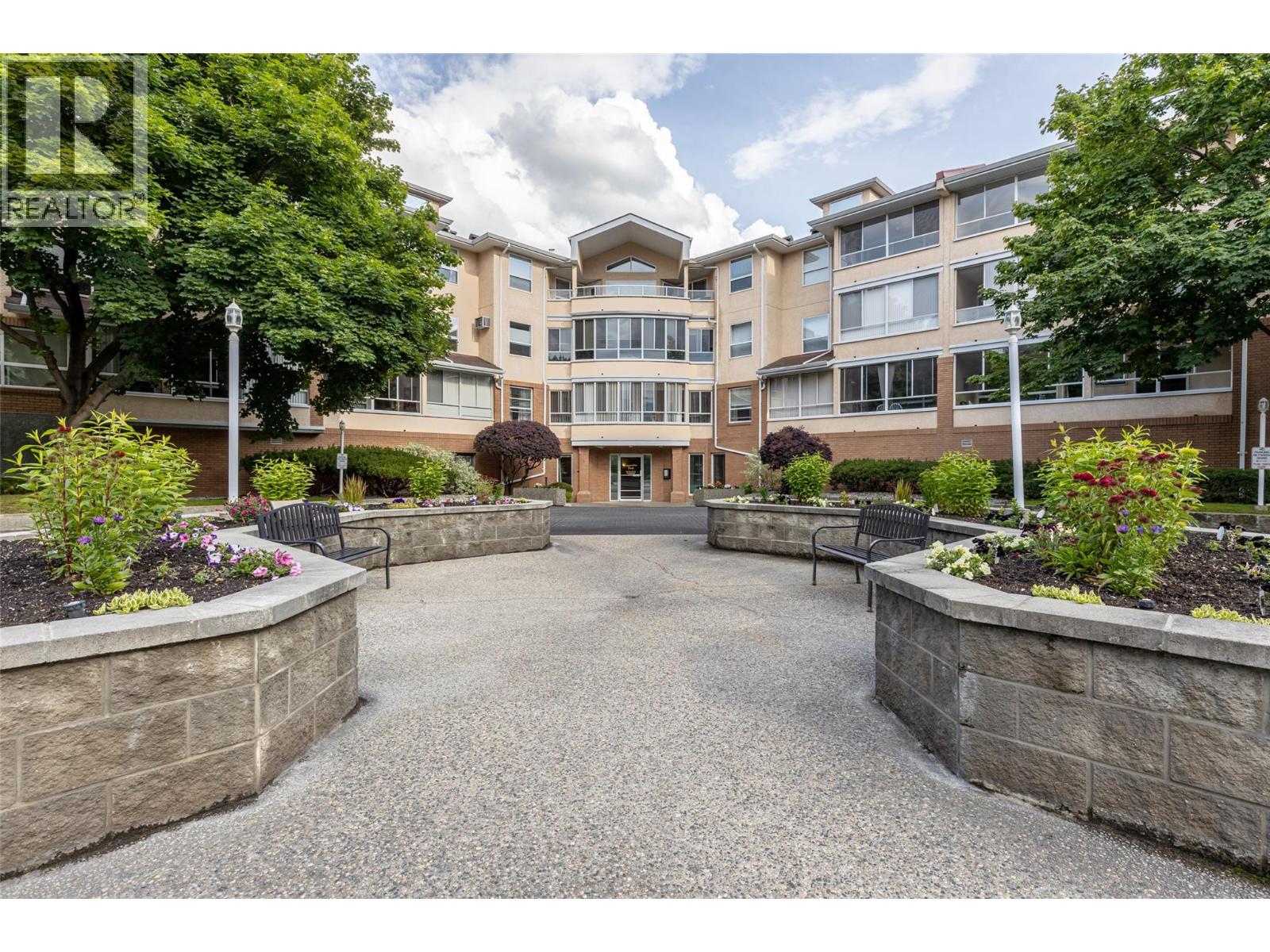 933 Harvey Avenue Unit# 303