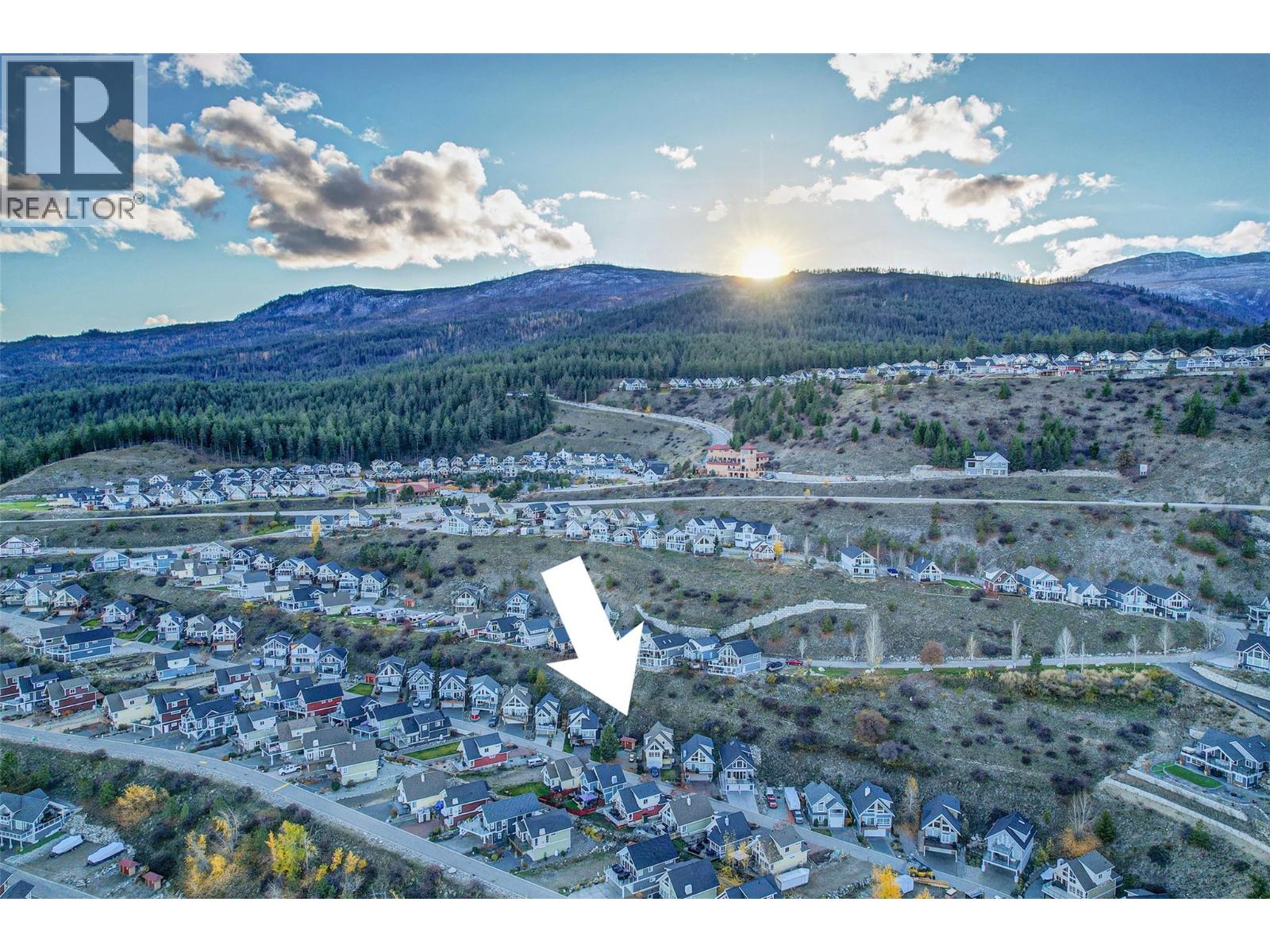 6840 Santiago Loop