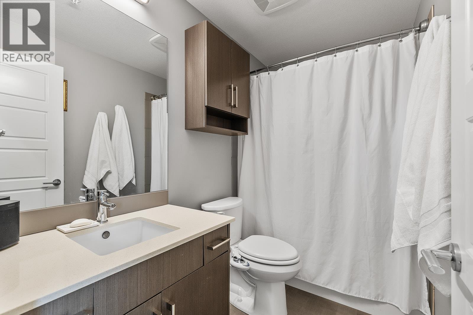 925 Leon Avenue Unit# 327