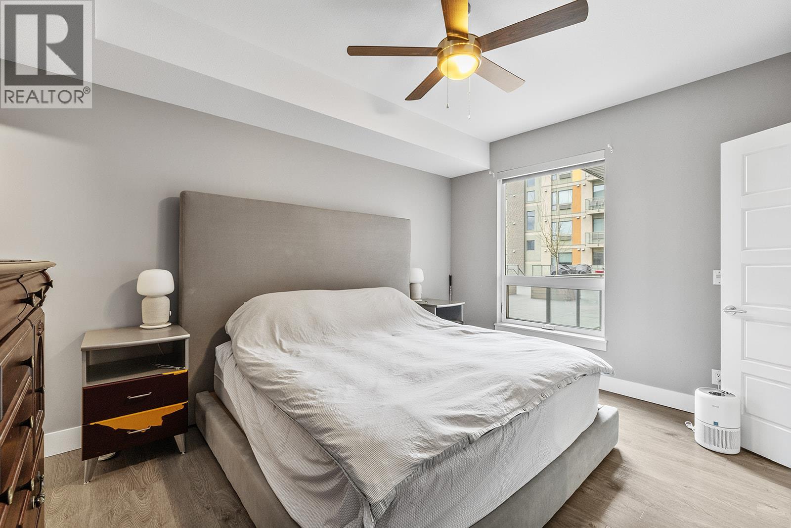 925 Leon Avenue Unit# 327
