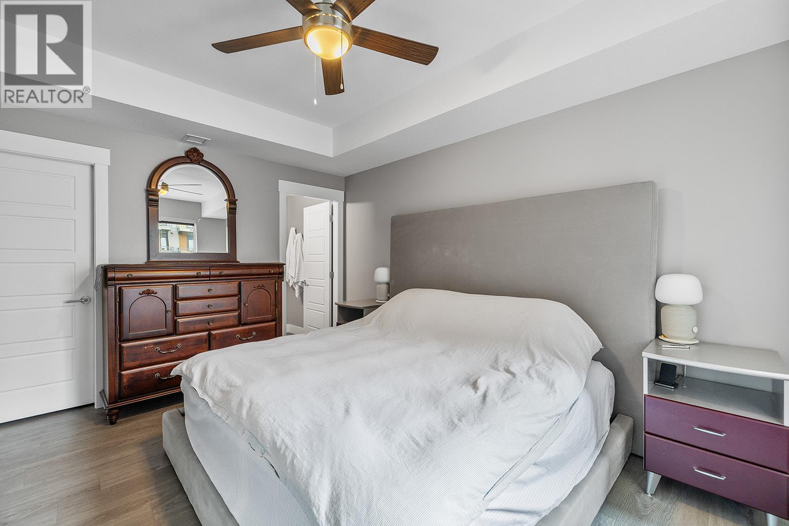 925 Leon Avenue Unit# 327