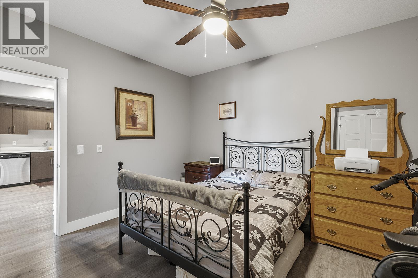 925 Leon Avenue Unit# 327