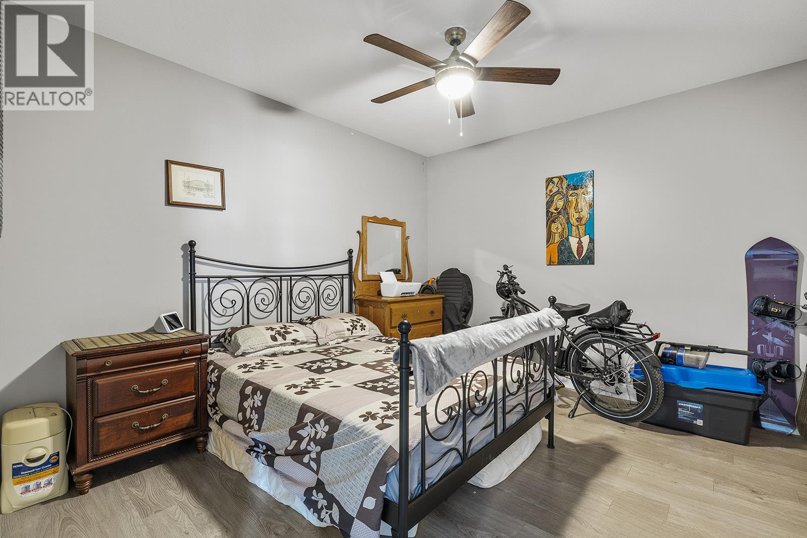 925 Leon Avenue Unit# 327