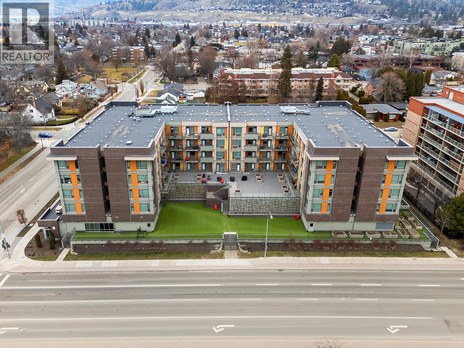 925 Leon Avenue Unit# 327