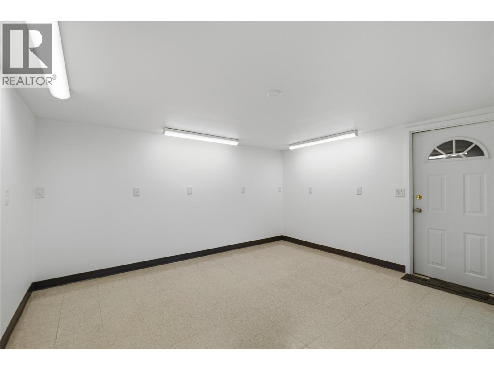 215 Froelich Road