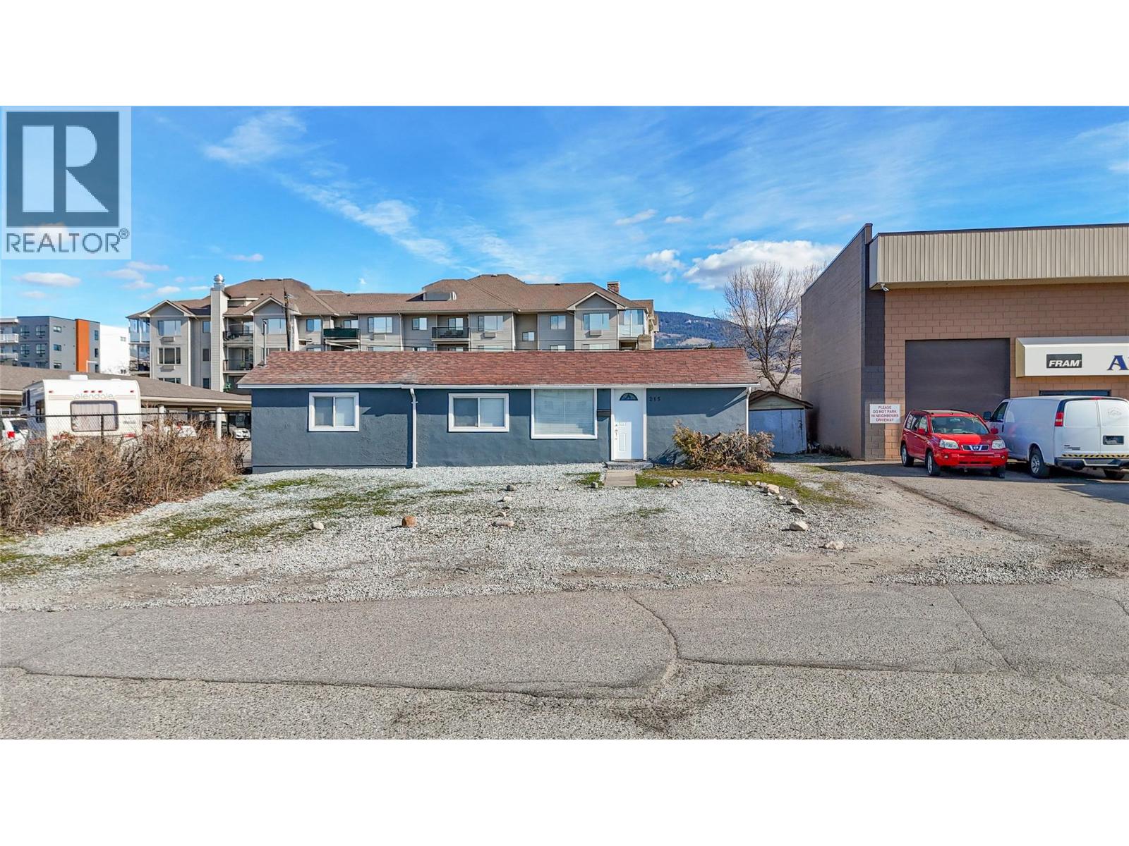 215 Froelich Road