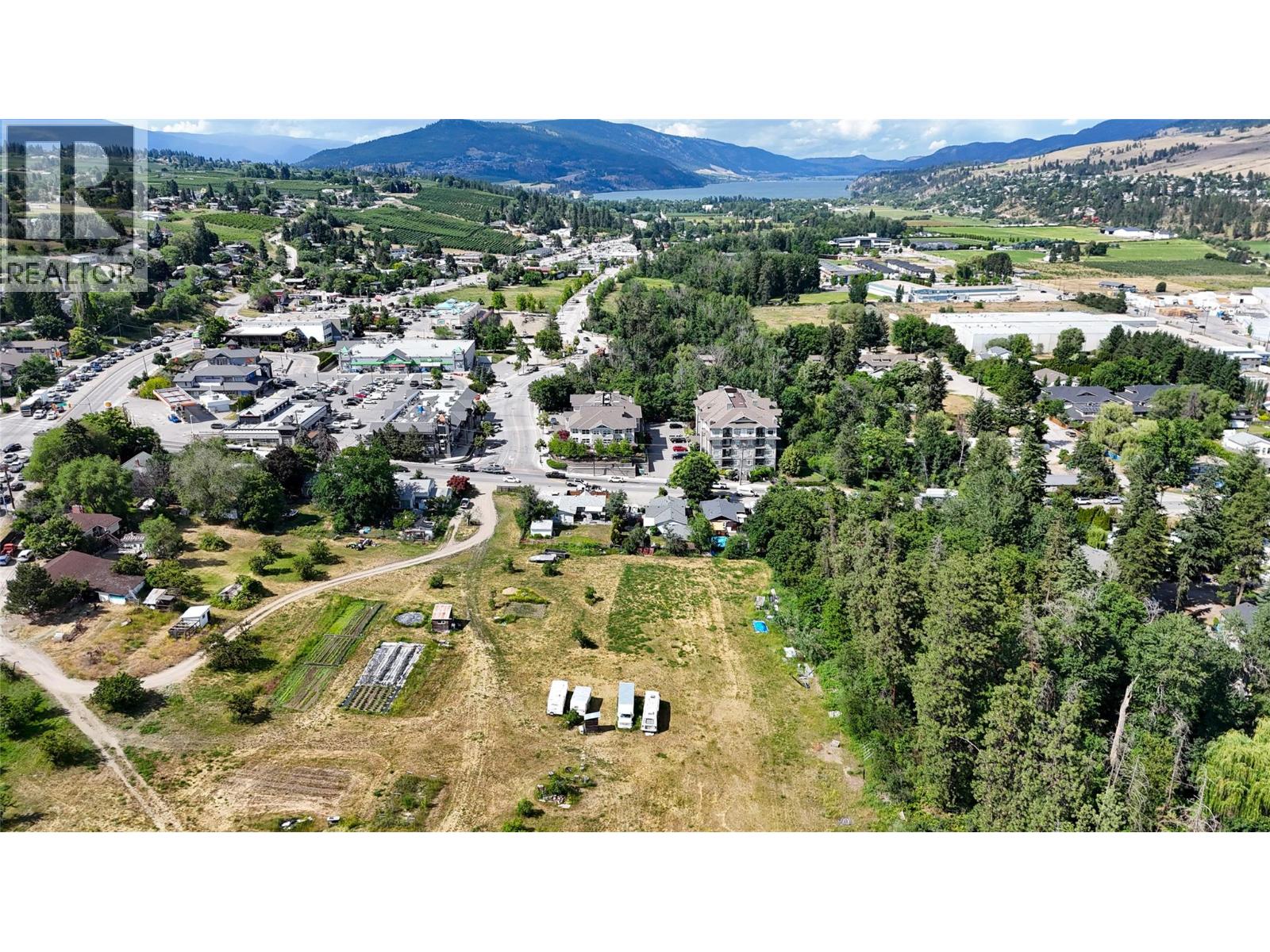 3183 Beaver Lake Road