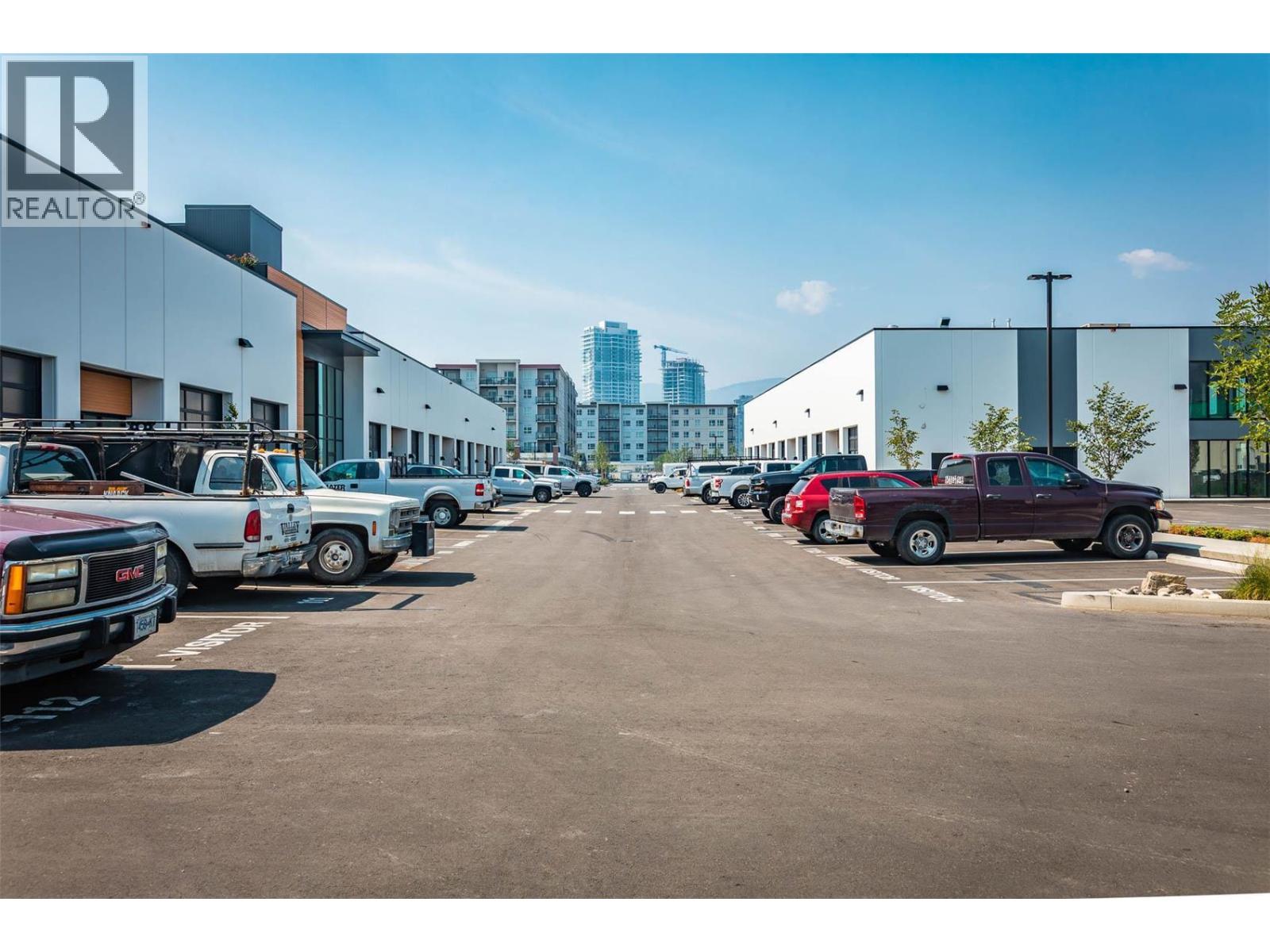 810 Clement Avenue Unit# 102