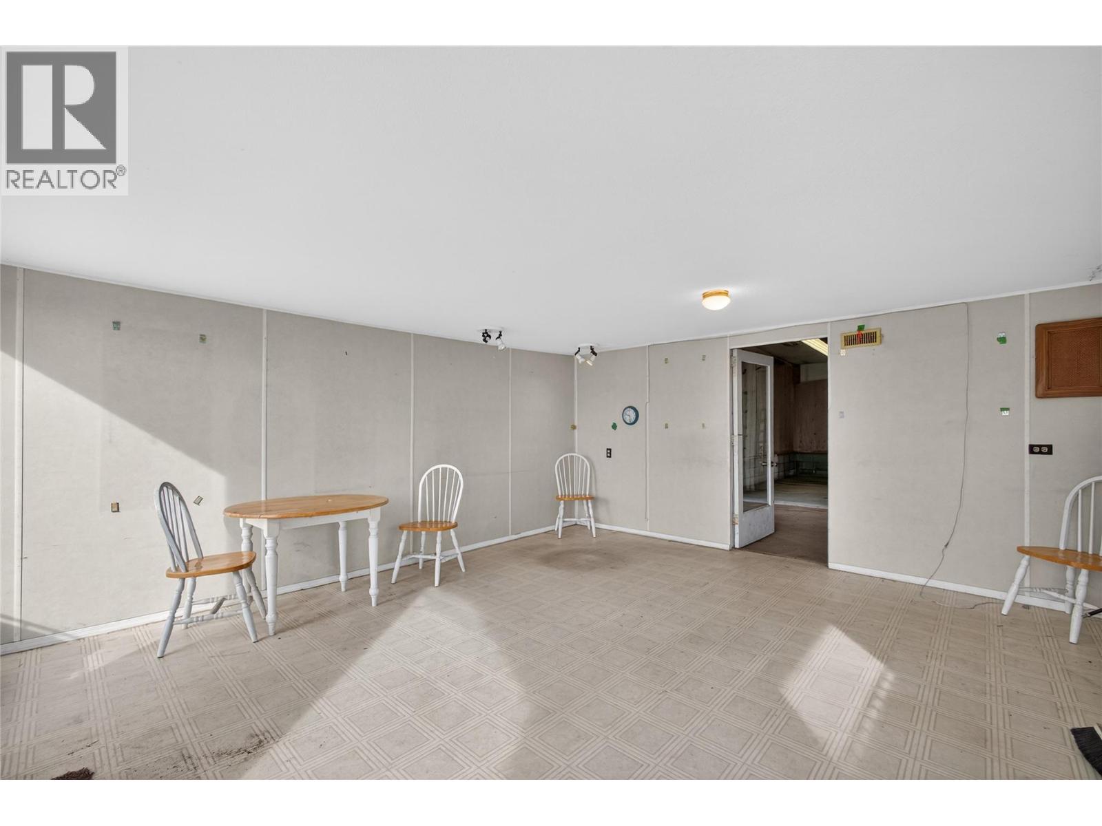 10114 Newene Road