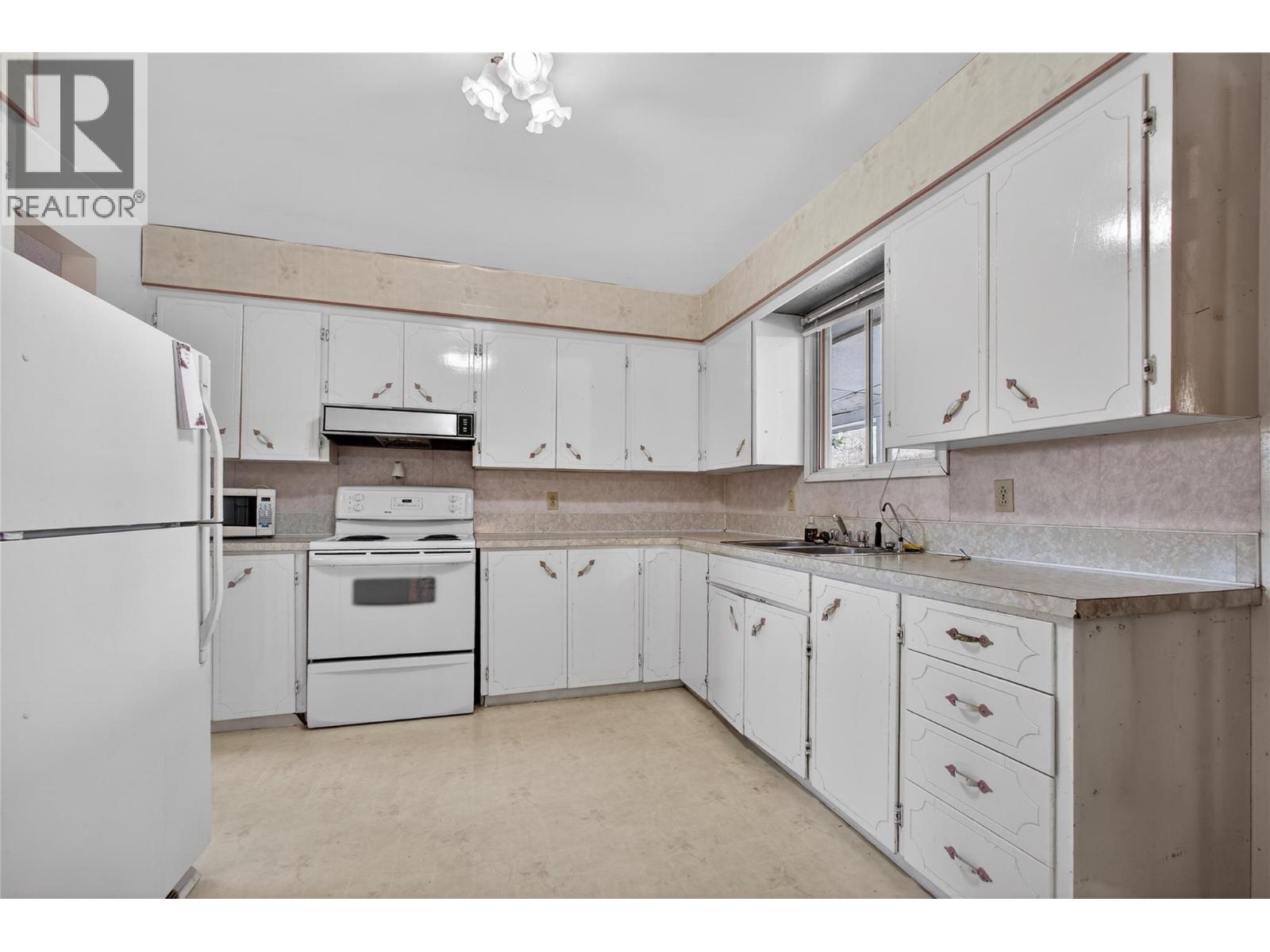 10114 Newene Road