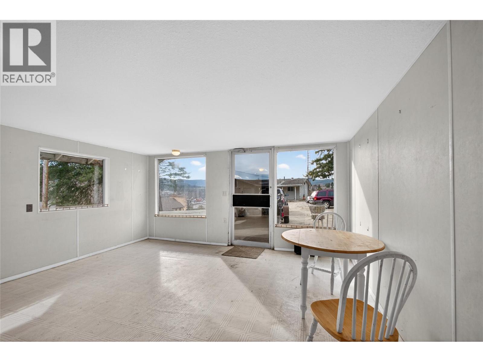 10114 Newene Road