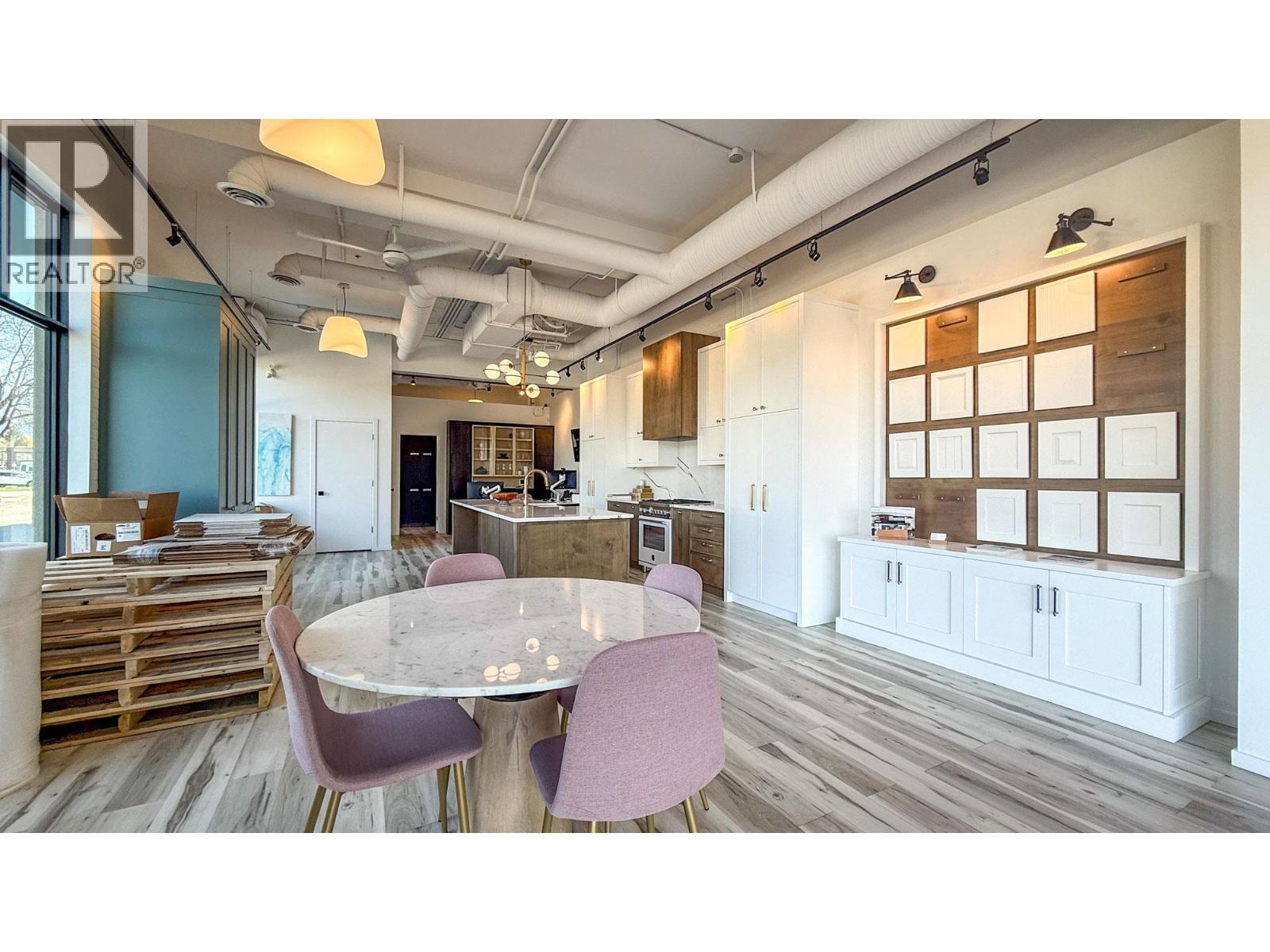 1810 Gordon Drive Unit# 103